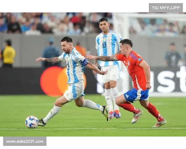 阿根廷独立队与智利大学队比赛因球迷冲突被迫中断