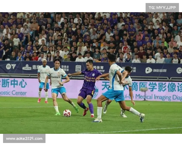 雨中激战，天津津门虎与成都蓉城1-1握手言和